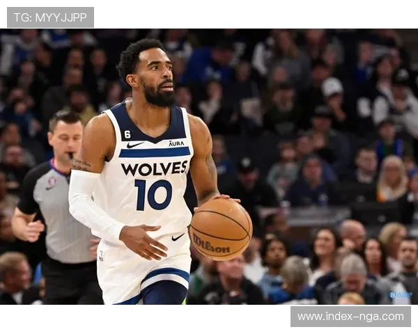 迪温琴佐取代康利首发 森林狼调整阵容提速进攻节奏 迪温琴佐取代康利首发 森林狼调整阵容提速进攻节奏